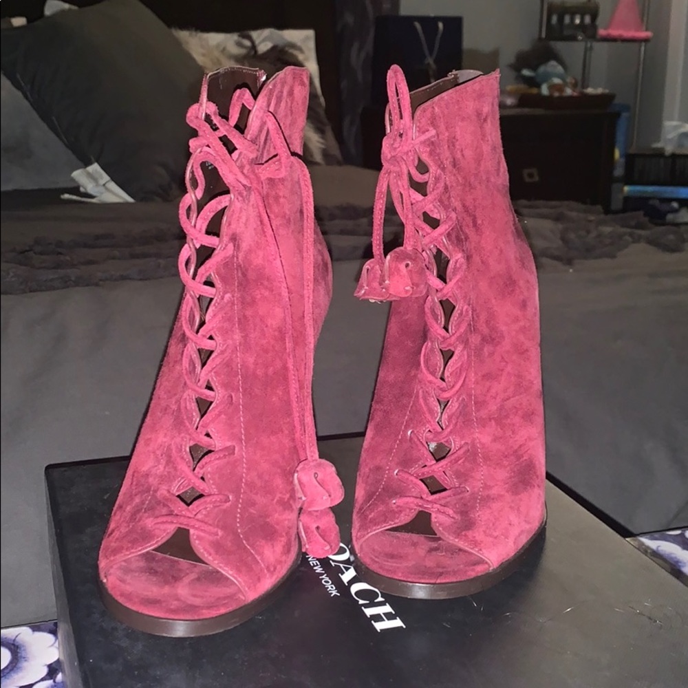 Coach Heels - Picture 2 of 5
